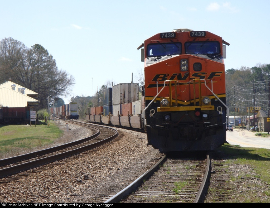 CSX: Intermodal, switching at the Station